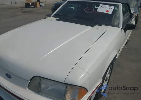 1989 Ford Mustang Gt/Cobra Gt из США, поврежденный, VIN 1FABP45E5KF126327